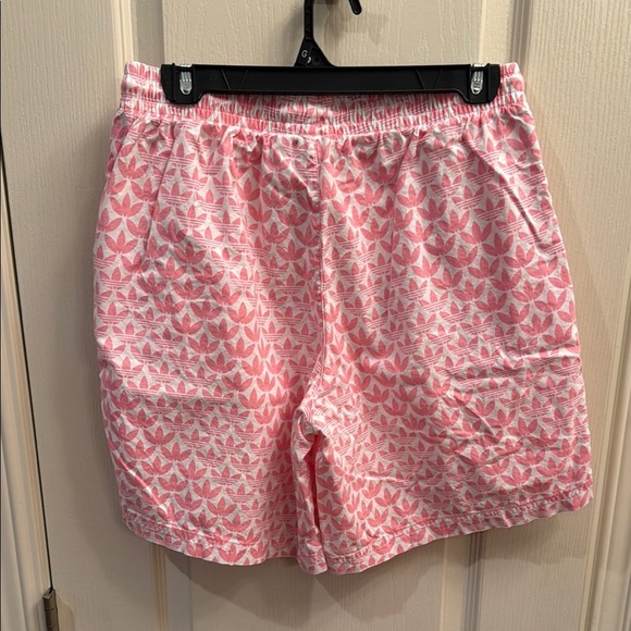 Adidas Men’s allover Monogram print drawstring shorts. Size Medium - Picture 6 of 6